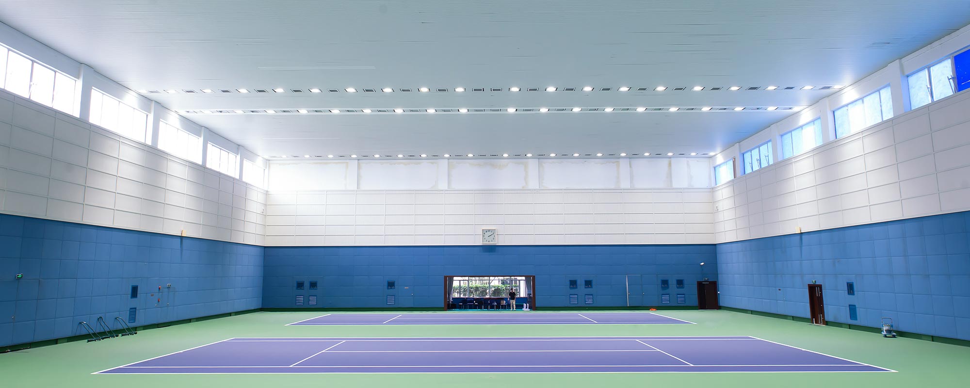 This month, we're featuring four high-performance sports lighting fixtures that bring the energy in any setting. Proper lighting in recreational environments is important for durability, visual comfort, precision and overall experience for both athletes and spectators. Keep reading to light up your next game!